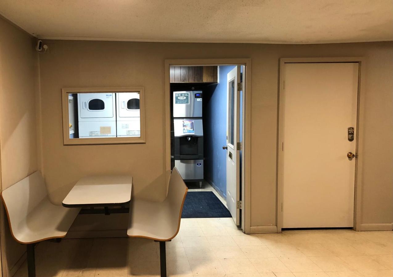 Americas Best Value Inn Sheridan Wy Buitenkant foto